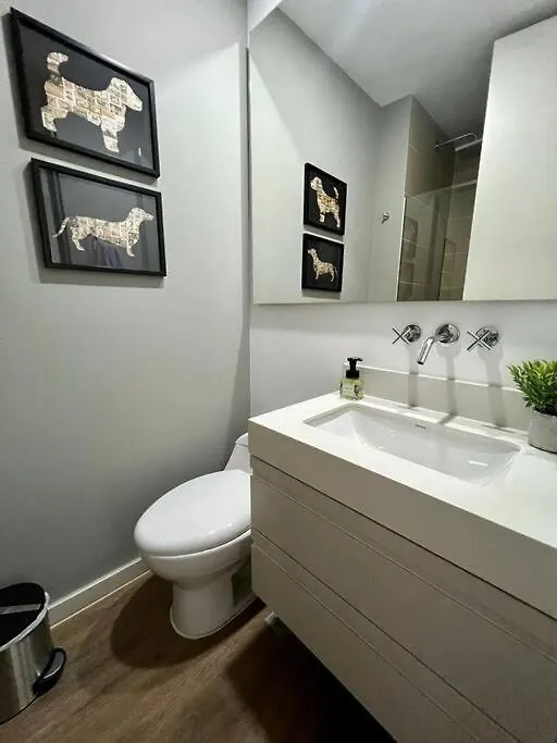 Great View Apartment In El Poblado Медельин
